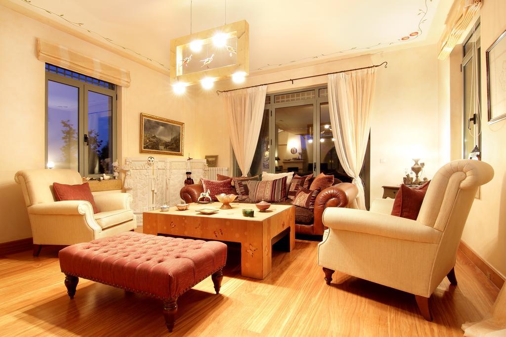 Vouliagmeni Villa Athens Room photo