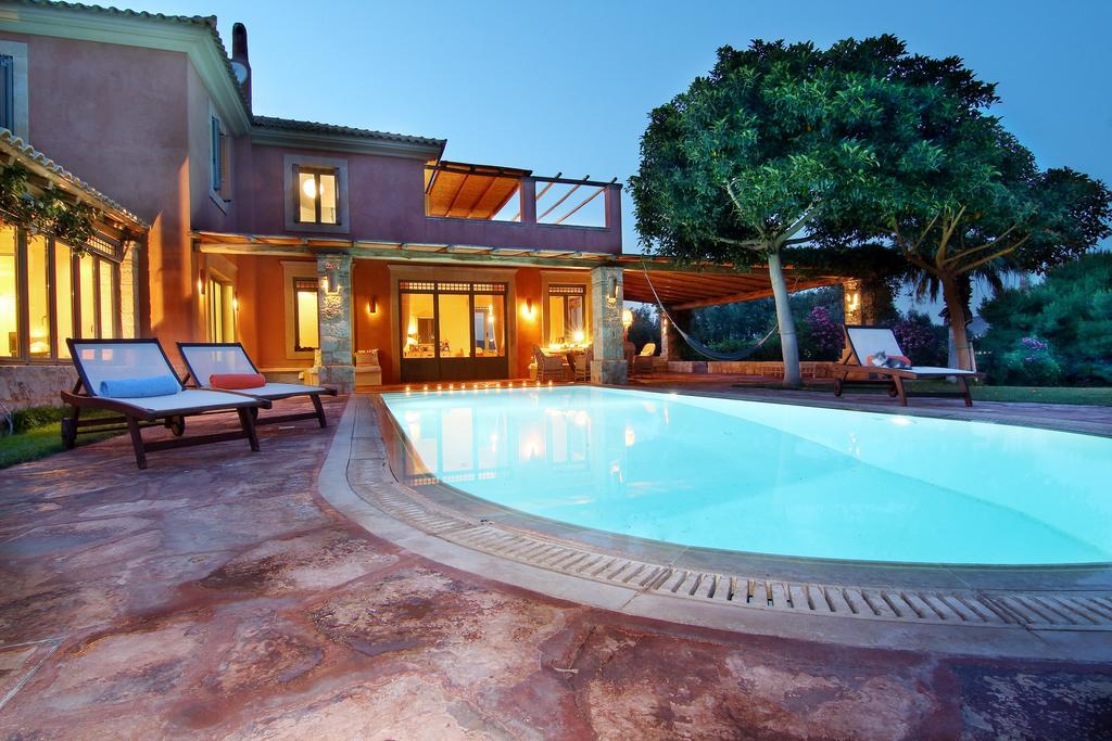 Vouliagmeni Villa Athens Exterior photo